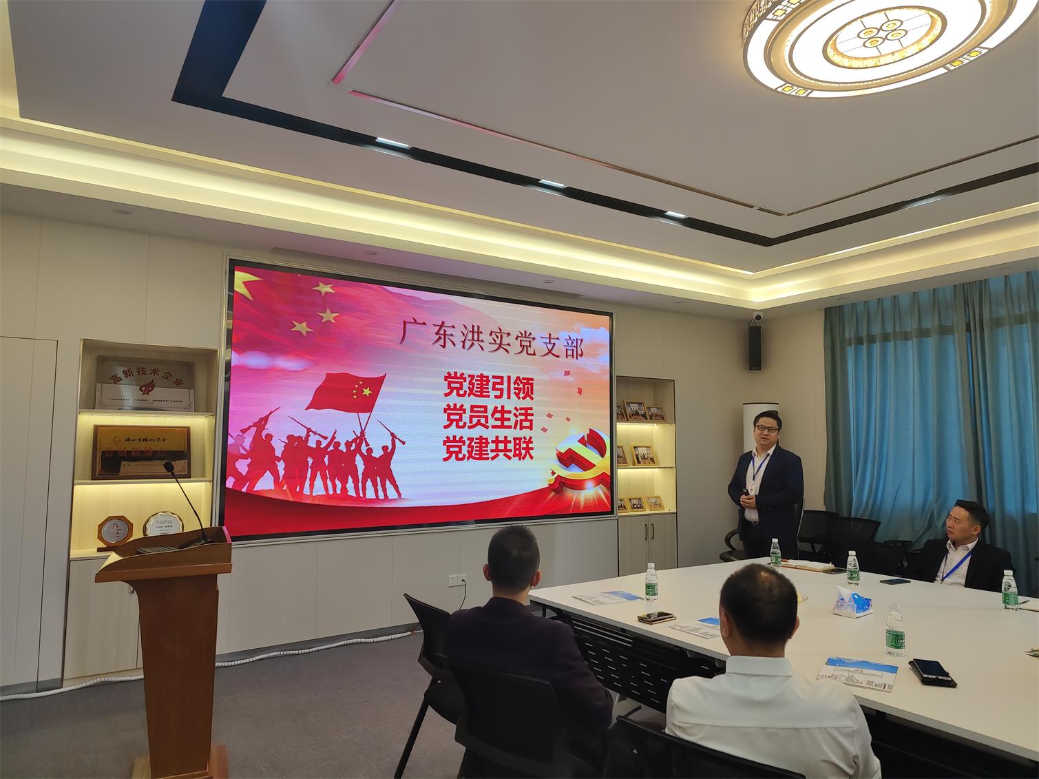 澳门免费原料网挂牌