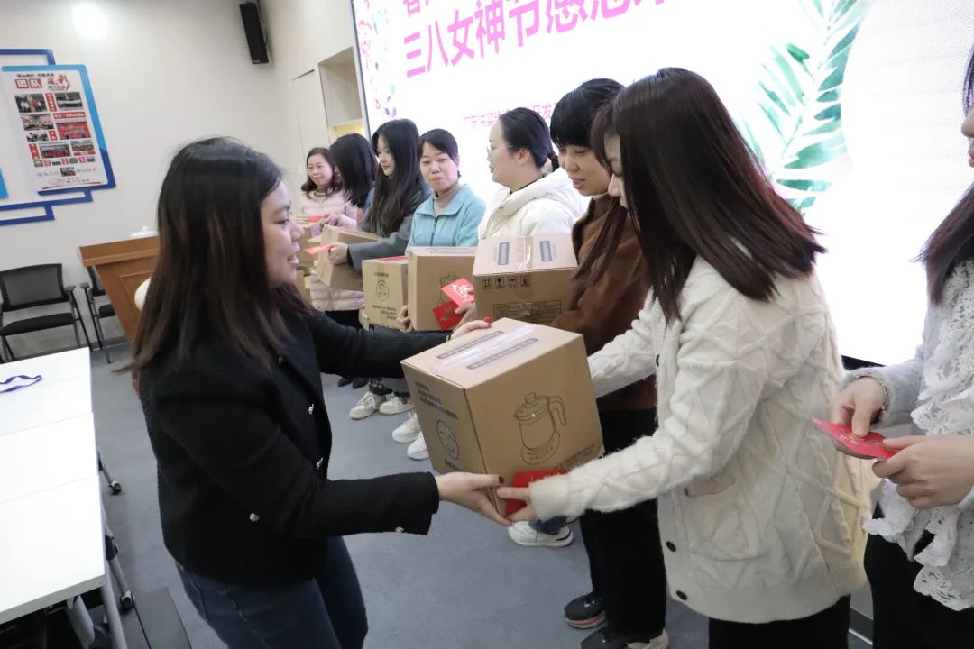 澳门免费原料网挂牌